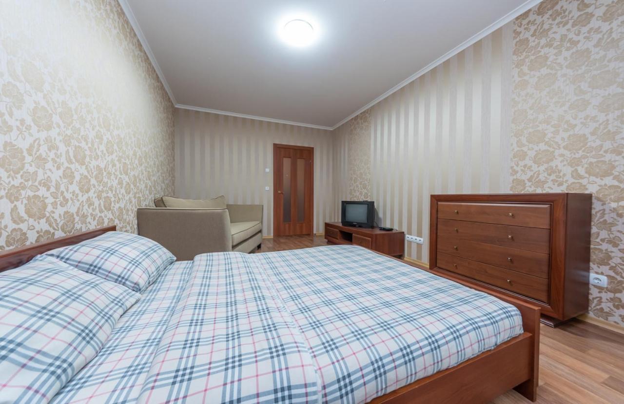 Apartment урловская 30,урловская 38 *