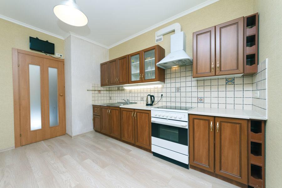 урловская 30,урловская 38 *